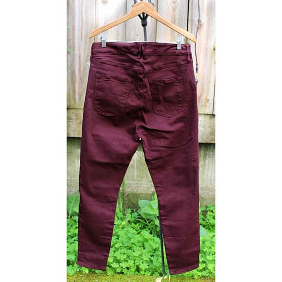 New w/Tags - sz 18 Plus - Good American Good Legs Slim Leg, STRETCH, Burgundy - Picture 2 of 9